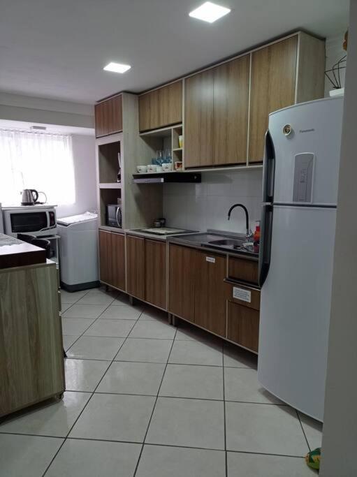 Apto A 100m Baln Camboriu Apartment Balneario Camboriu